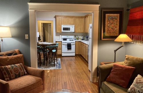 Audubon House | Charming Uptown home - next to Audubon Park