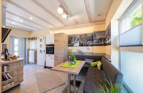 Juliusruh Apartment | Charming vacation apartment with south-facing terrace, just a few meters from the Baltic Sea beach