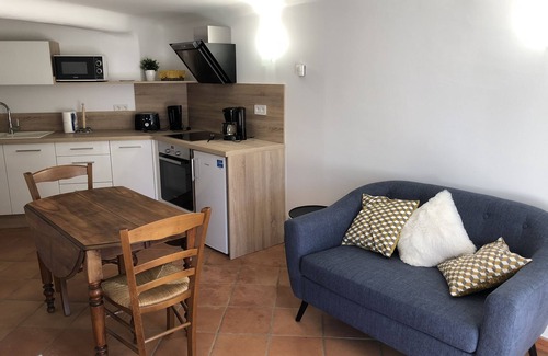 Buis-les-Baronnies Apartment | Charming, very quiet apartment overlooking the Ubrieux gorges!