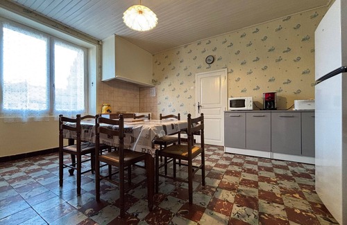 Solignac-sur-Loire Cottage | Charming Village Retreat Near Loire Gorges: Spacious Home, Garden, & Nearby Attractions