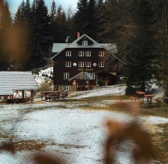 Mosty u Jablunkova Hotel | Chata Skalka