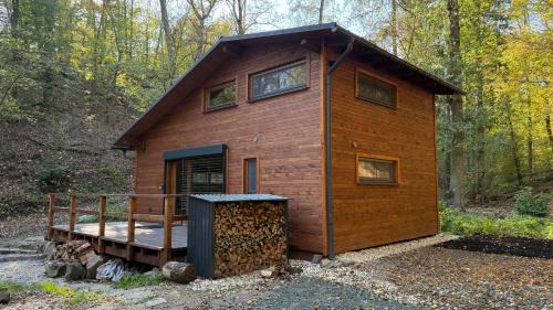 Brno House | Chata v údolí