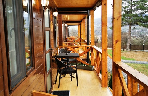 Gori Apartment | Chateau Ateni Cottages
