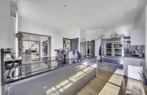 Palleau House | Château de Palleau with pool, spa and garden