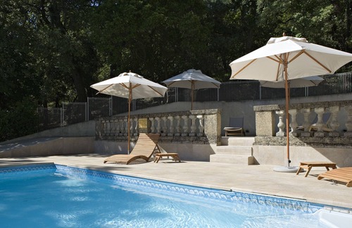 Rochegude Hotel | Chateau De Rochegude