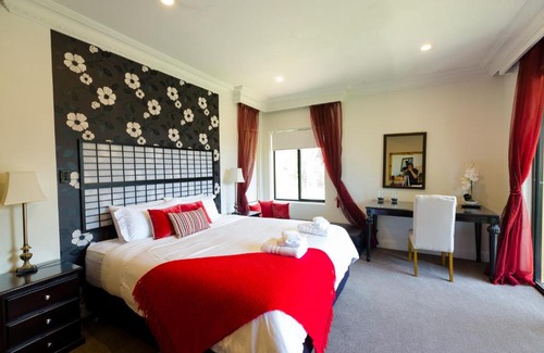 Lyndoch House | Chateau Yaldara House