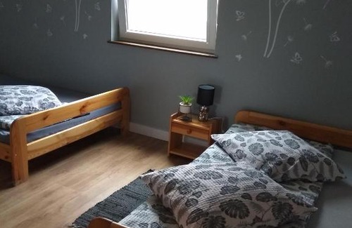 Komancza House | Chatka nad Osławą