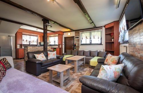 Ganovce Cabin | CHATY - woodyganovce sk