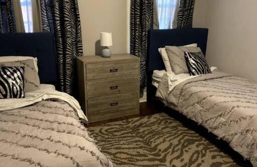 Fondren House | Cheerful 3 Bedroom Home in the Heart of Jackson