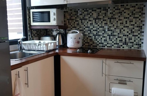 Bang Kra So House | Cheerful 3br Townhome with Community pool in Nonthaburi City Center near MRT