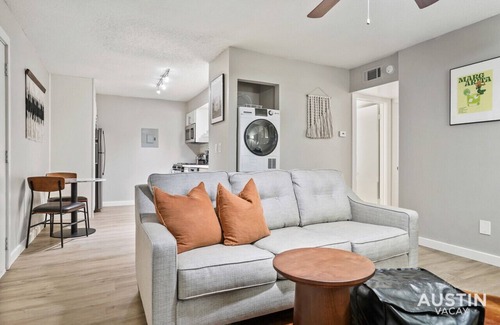 Brentwood Apartment | Chelsea #245 xxxxxxx