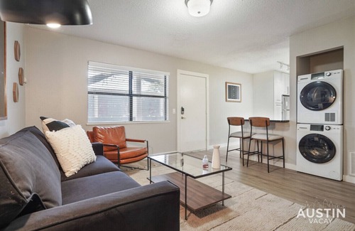 Brentwood Apartment | Chelsea #249 xxxxxxx