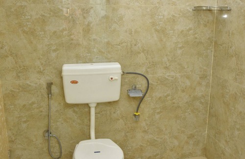 Kuzhuppilly House | Cherai Blue Lagoons Villa, Natural pool,Pond,Lake side, Outdoor sports area