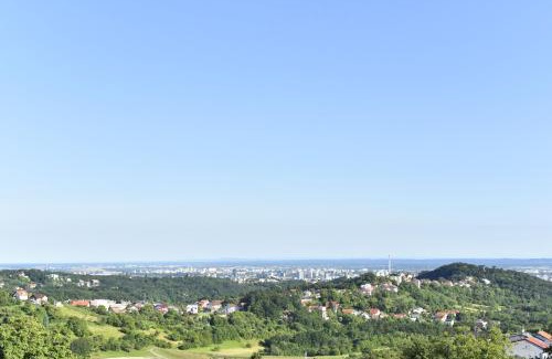 Zagreb Apartment | Cherry Flower - suburban area Zagreb