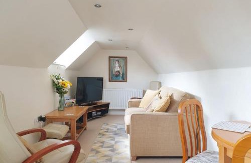 East Kirkby House | Chesterton Cottage