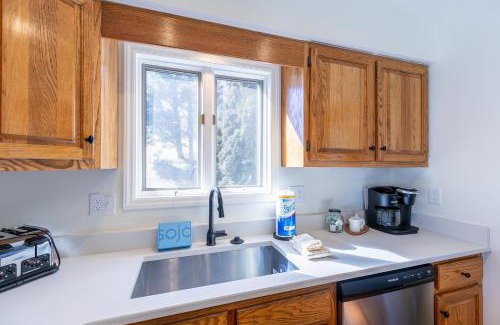 Blowing Rock House | Chetola: Chestnut 8