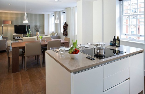 Brompton & Hans Town Apartment | Cheval Knightsbridge