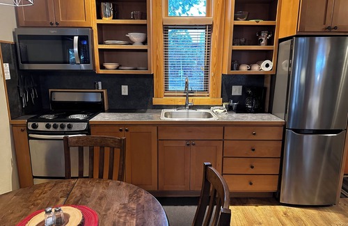 Winthrop Hotel | Chewuch Inn and Cabins