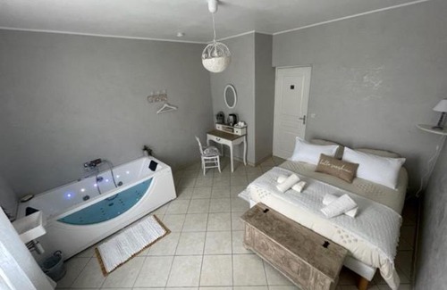 Pruille-l'Eguille Bed & Breakfast | Chez Aurélie & Sacha