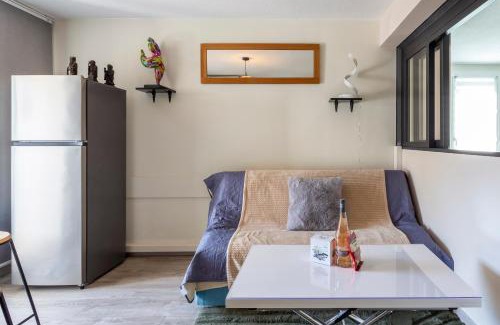 La Petite Motte Apartment | Chez Hélène - Charmant deux pièces climatisé avec parking privé
