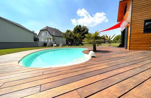 Flaxlanden House | Chez Seb et Lilou - Chalet Tiny House - piscine partagée - parking - proche Mulhouse