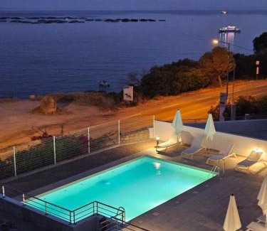 Ajaccio Apartment | Chez Vicky, superbe appartement avec parking privé piscine et vue exceptionnelle