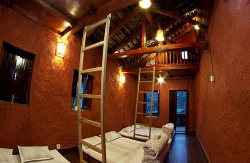 Madhyapur Thimi Hotel | Chhaimale Resort