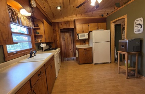 Markville Cabin | Chi-Oak Lakehouse on Minerva Lake/Minerva Chain