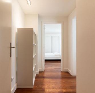 Sacramento Apartment | Chiado Deluxe Design 3 BR Apartment