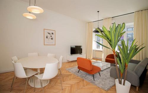 Chugureti Apartment | Chic 3BR Apt Near Fabrika - By Wehost