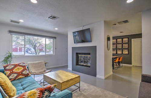 Desert Hot Springs House | Chic Desert Hot Springs Oasis with Game Room!
