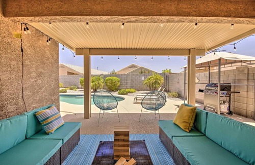 Canyon Trails House | Chic Goodyear Desert Beach House with Hot Tub