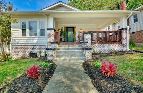 Greensboro House | Chic Greensboro Vacation Rental about 2 Mi to UNC!