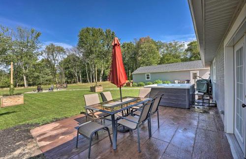 Holland House | Chic Hideaway with Fire Pit Less Than 2 Miles to Beach!