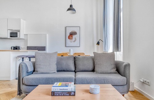 Neubau Apartment | Chic Innere Stadt 2BR w/Elevator, Best Location in Vienna, by Blueground