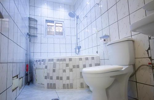 Douala Apartment | Chic Studio VIP GOLD Luxe Confort et Élégance à Douala Stade Bonamoussadi