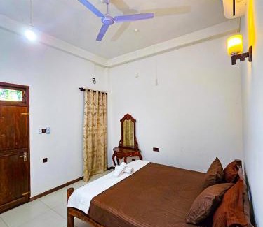 Udawalawa House | Chill Inn