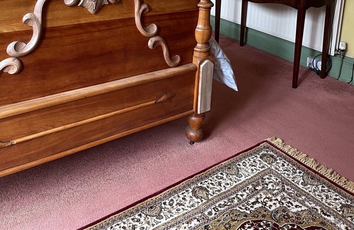 Blackburn Bed & Breakfast | Chimneys Guest House