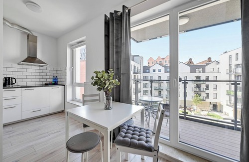 Old Town Apartment | Chmielna Park by Downtown Apartments