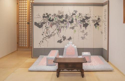 Yeoncheon Hotel | Chosun Royal Family Hotel