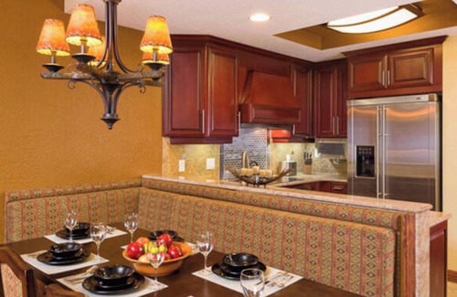 Park City Villa | Christmas week 12/22-12/29 SKI SKI outdoors at Canyons Park City!