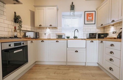 Whalley House | Church View Cottage