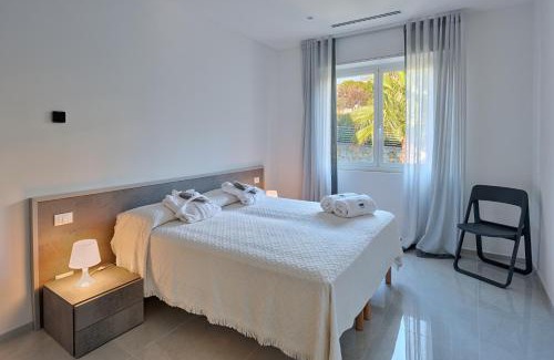 Santo Stefano al Mare Apartment | Cicolombo