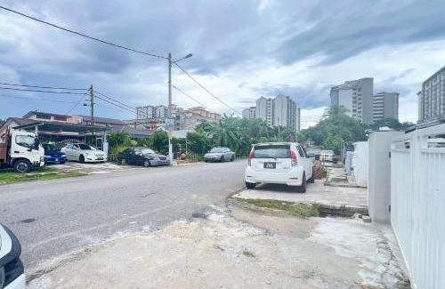 Kajang House | CikSiti homestay02