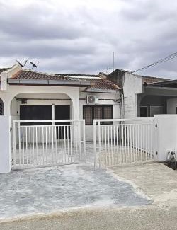 Kajang House | CikSiti homestay02