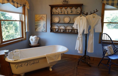 Lawrence Bed & Breakfast | Circle S Ranch