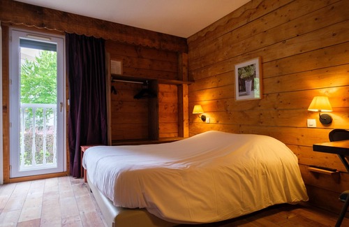 Chalons-en-Champagne Hotel | Cit'Hotel Le Montreal