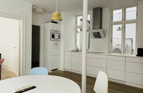 Copenhagen City Centre Apartment | City Apartment in Copenhagen with 2 bedrooms sleeps 6