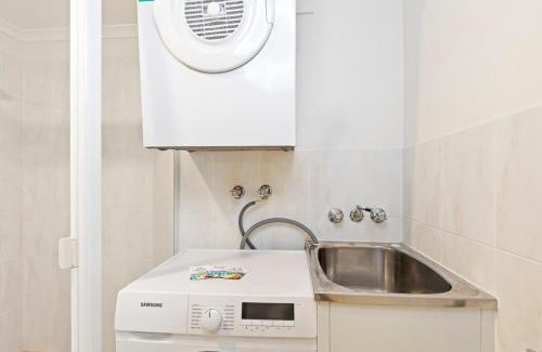 South Brisbane Apartment | City Boutique 2Bed 2Bath Parking