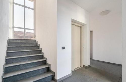 Stazione Apartment | CITY CENTER - Modern flat with FREE PARKING and WIFI - Apt B